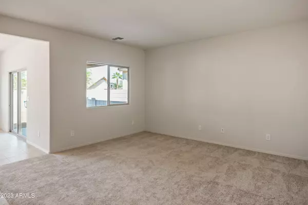 Maricopa, AZ 85138,18233 N CYPRESS Lane