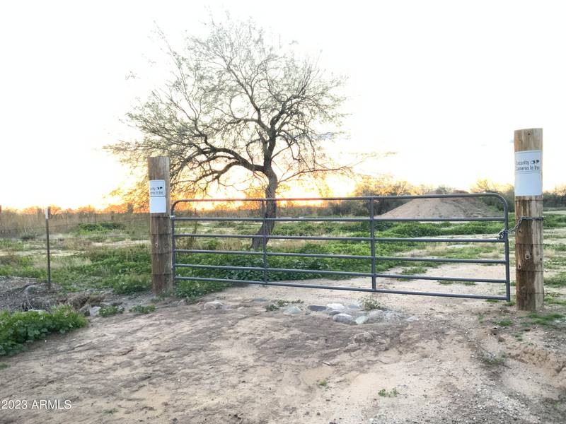 308 N 211TH Avenue #-, Wittmann, AZ 85361