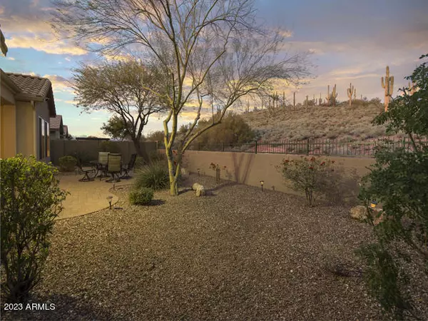 38619 N VISTA HILLS Court,  Anthem,  AZ 85086