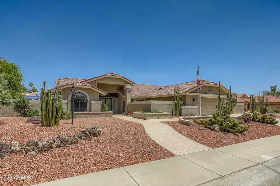 20819 N DESERT SANDS Drive, Sun City West, AZ 85375