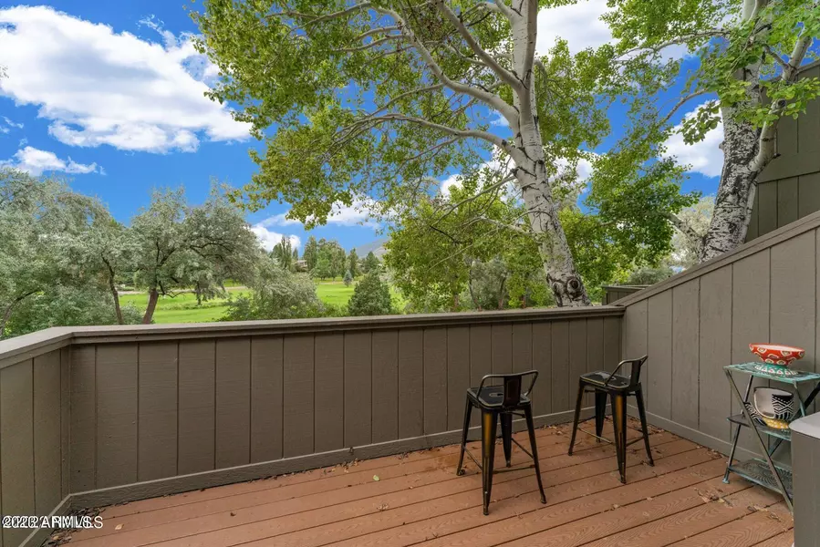 2600 N VALLEY VIEW Road #102, Flagstaff, AZ 86004