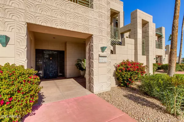 Phoenix, AZ 85016,2802 E CAMINO ACEQUIA Drive #7