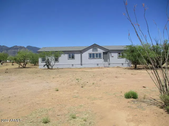 5756 S MOUNTAIN SIDE Lane, Hereford, AZ 85615