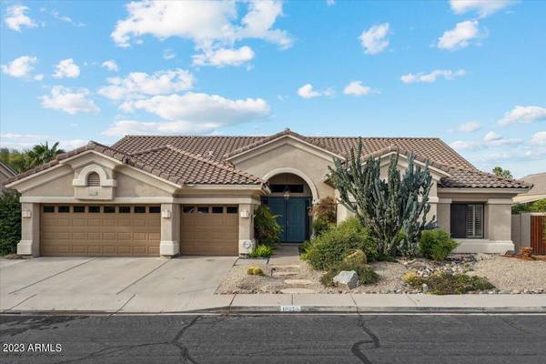 10228 N 55TH Place, Paradise Valley, AZ 85253