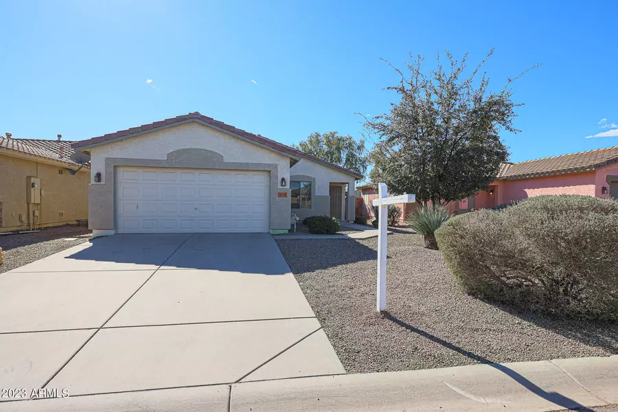 235 W ANGUS Road, San Tan Valley, AZ 85143