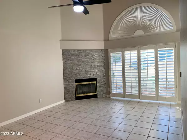 Chandler, AZ 85224,2100 W LEMON TREE Place #41