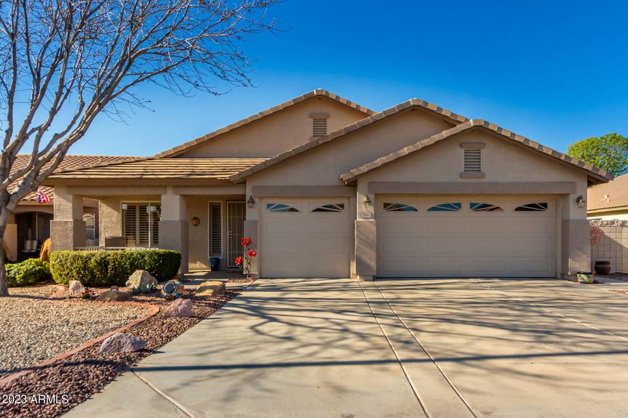 3884 S BRIDAL VAIL Drive, Gilbert, AZ 85297