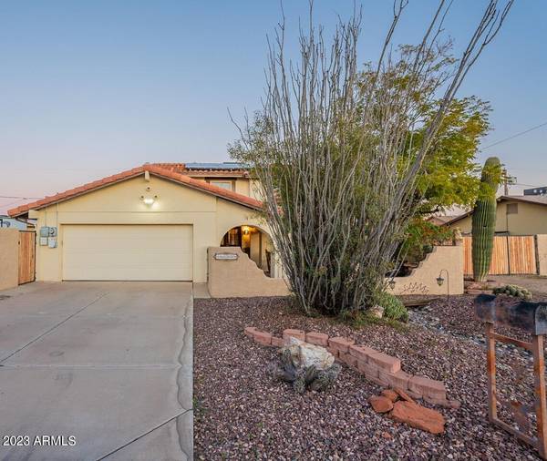 16235 N 37TH Place, Phoenix, AZ 85032