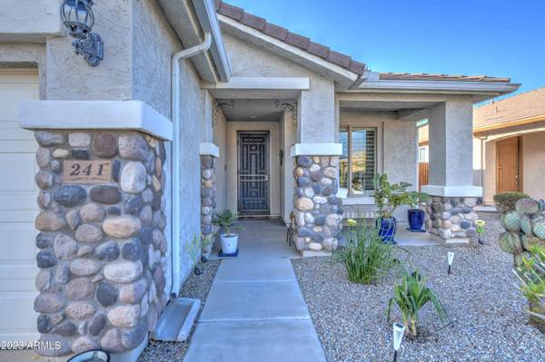 San Tan Valley, AZ 85143,241 W LANTERN Way