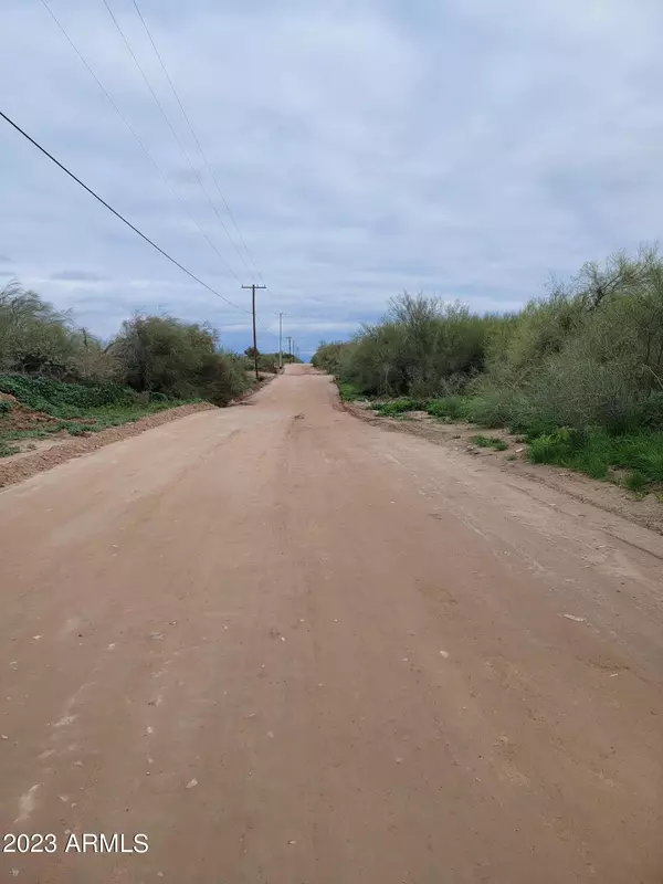 Tonopah, AZ 85354,0 W Orangewood Avenue #'-'