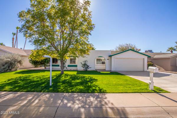 3743 E WINCHCOMB Drive, Phoenix, AZ 85032