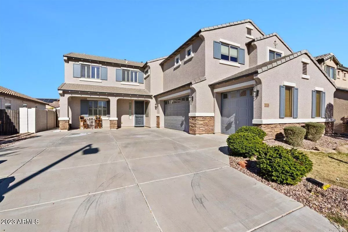 Surprise, AZ 85388,17726 W LARKSPUR Drive