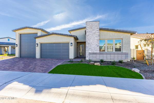 Peoria, AZ 85381,7543 W GELDING Drive