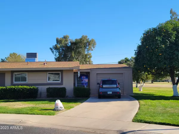 10207 W SNEAD Circle S, Sun City, AZ 85351