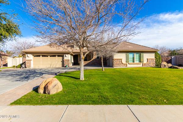 576 E BEAUCHAMP Drive,  Gilbert,  AZ 85297