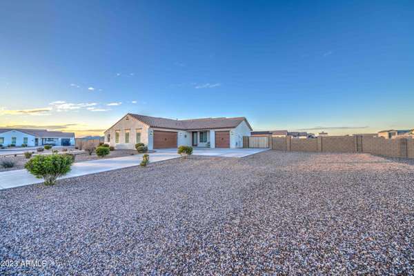 San Tan Valley, AZ 85143,500 W PAOLI Street