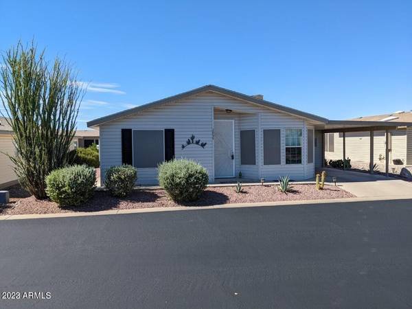 Apache Junction, AZ 85119,3301 S GOLDFIELD Road #2088