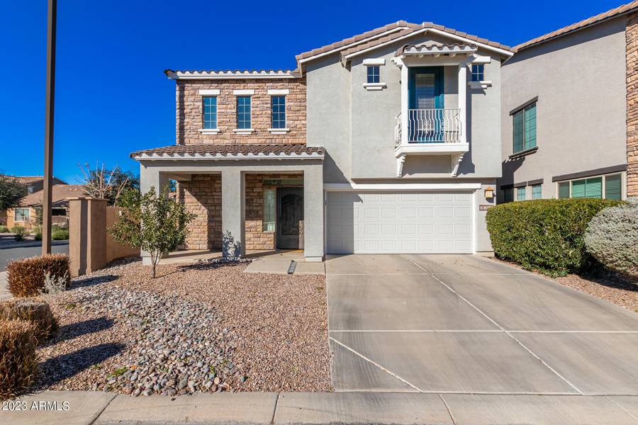 3093 S SOUTHWIND Drive, Gilbert, AZ 85295