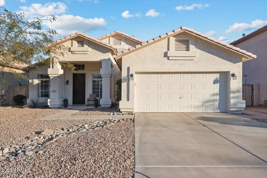 13777 W VERNON Avenue, Goodyear, AZ 85395