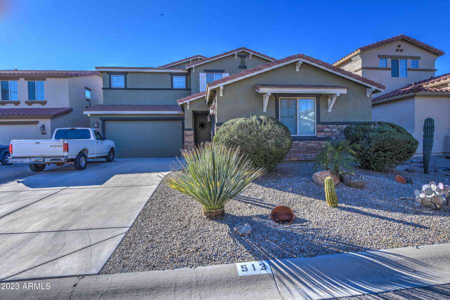 513 E NAVAJO Trail, San Tan Valley, AZ 85143