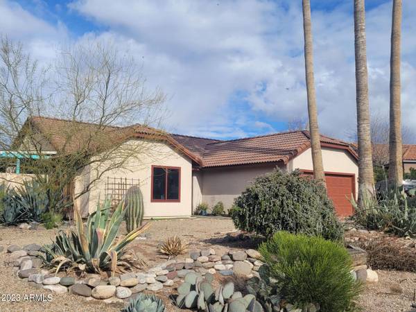 Wickenburg, AZ 85390,720 W MCLEAN Drive