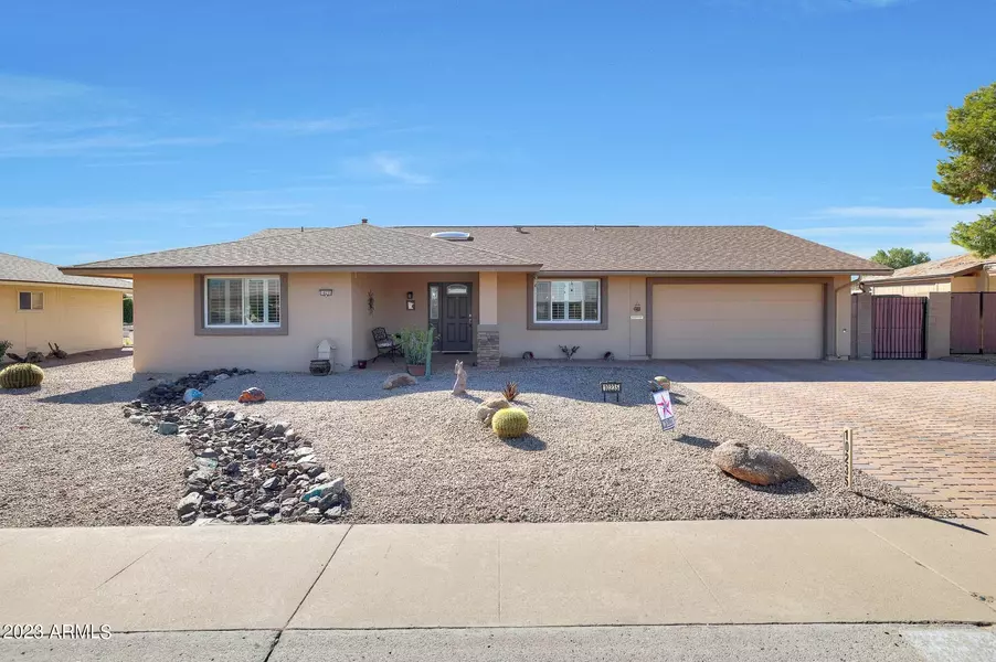 10235 W TUMBLEWOOD Drive, Sun City, AZ 85351