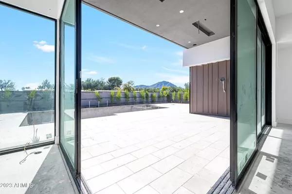 Paradise Valley, AZ 85253,6881 E CACTUS WREN Road