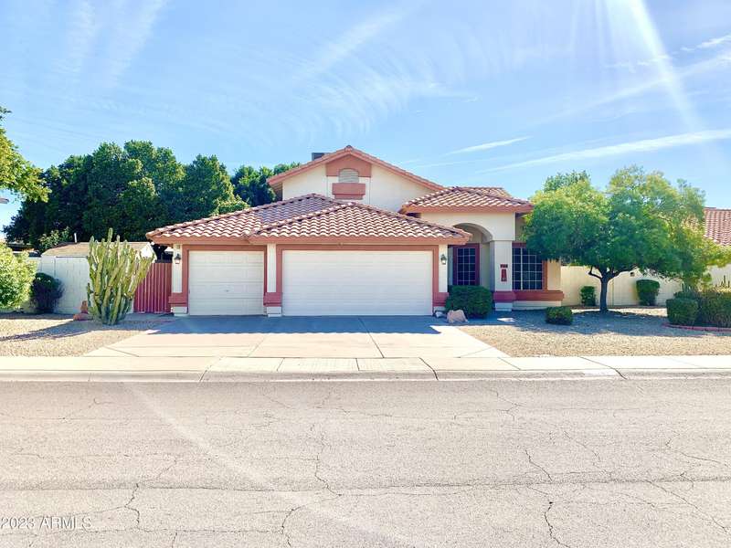 7539 W CROCUS Drive, Peoria, AZ 85381