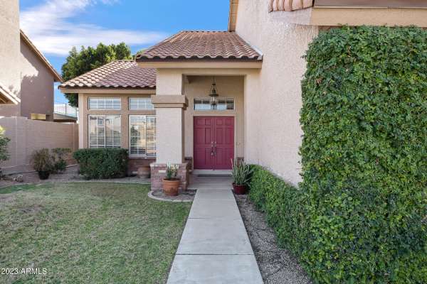 6527 E NORWOOD Street, Mesa, AZ 85215