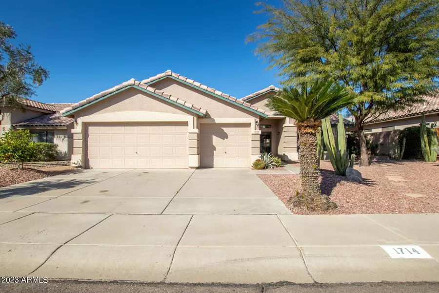 1714 E MONTOYA Lane, Phoenix, AZ 85024