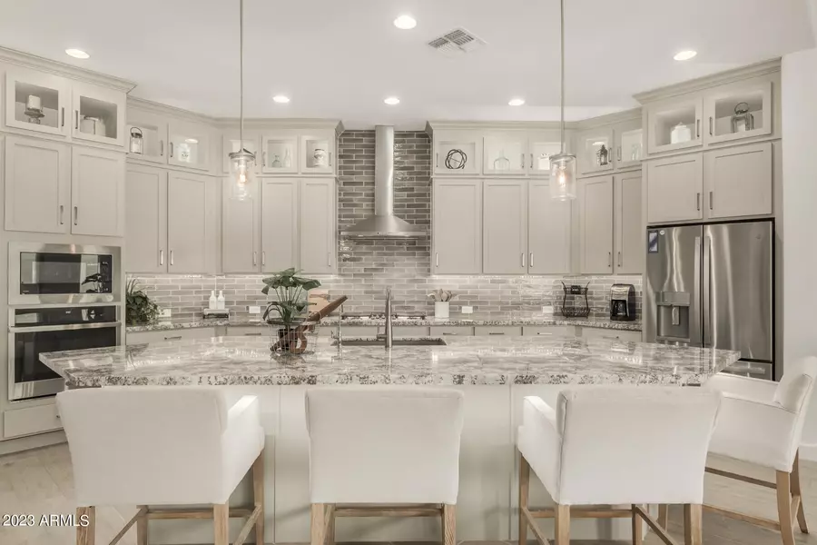 2026 W EL CORTEZ Trail, Phoenix, AZ 85085