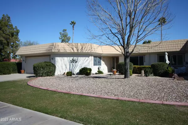 10619 W WHEATRIDGE Drive, Sun City, AZ 85373