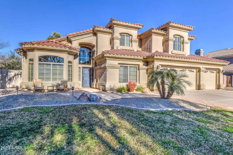 150 W SHEFFIELD Avenue, Gilbert, AZ 85233