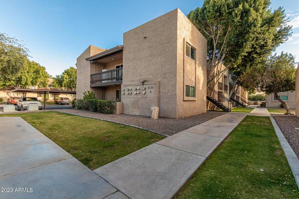 Mesa, AZ 85203,520 N STAPLEY Drive #227