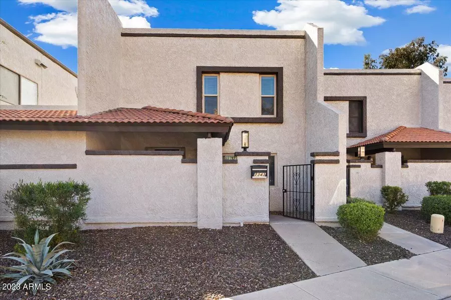 7343 E NORTHLAND Drive, Scottsdale, AZ 85251