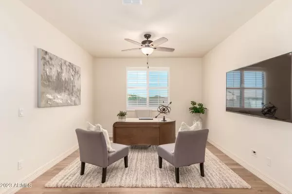 Glendale, AZ 85307,13622 W SIERRA VISTA Court