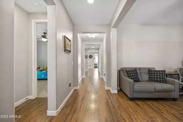 Mesa, AZ 85212,10537 E PIVITOL Avenue