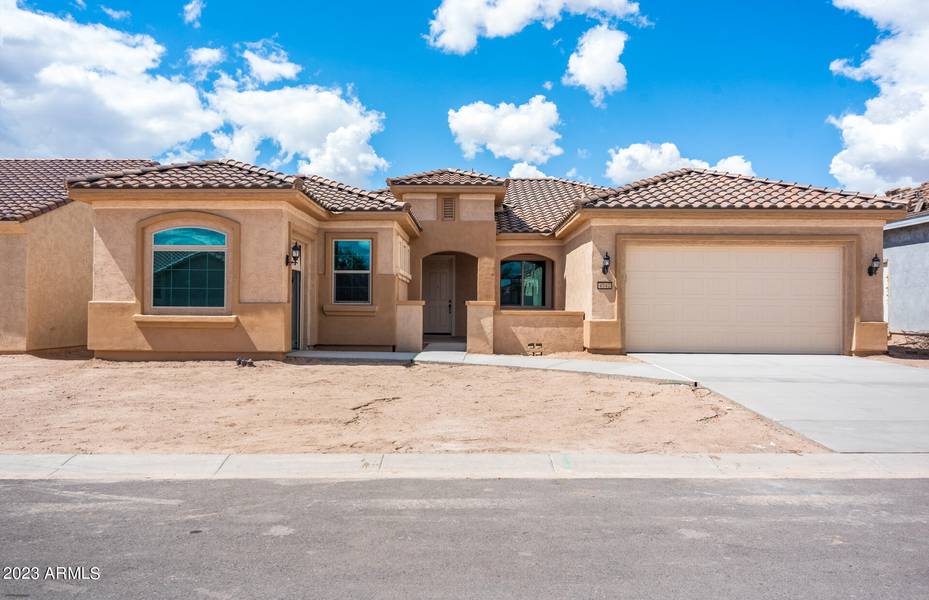 4542 N HUDSON Drive, Florence, AZ 85132