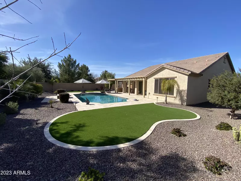 11029 E QUARTET Avenue, Mesa, AZ 85212