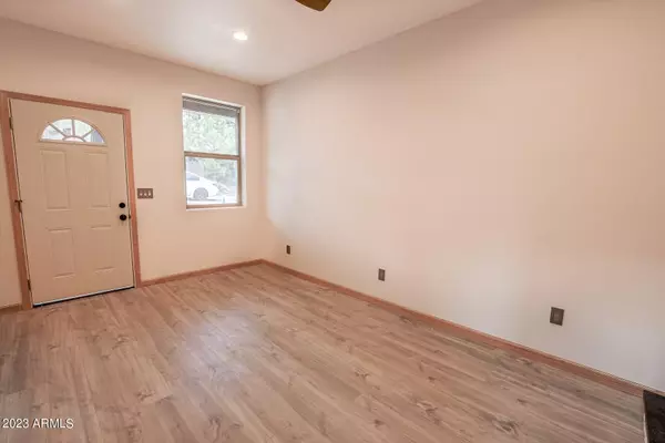 Show Low, AZ 85901,2541 S MARSHALLS Run