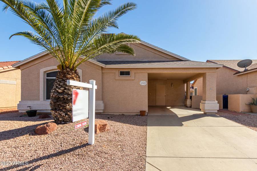 1913 E COLONIAL Drive, Chandler, AZ 85249