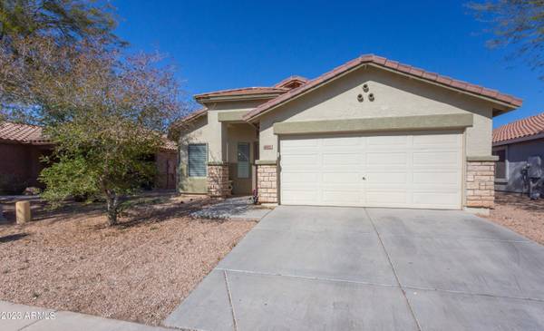 4802 W ST CHARLES Avenue, Laveen, AZ 85339