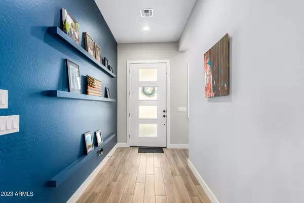 Queen Creek, AZ 85142,21089 E SUPERSTITION Drive