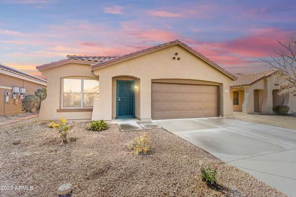 581 W Jahns Court, Casa Grande, AZ 85122