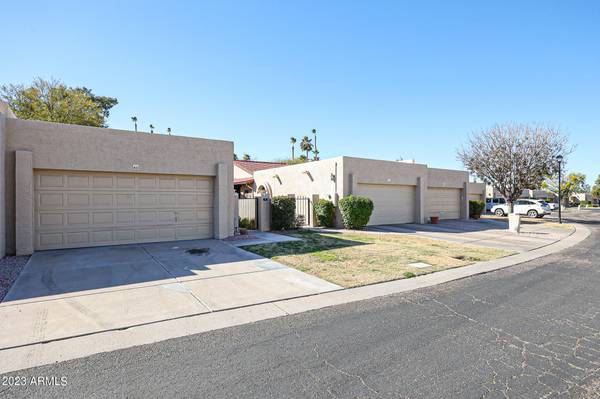 Mesa, AZ 85213,2059 E BROWN Road #43