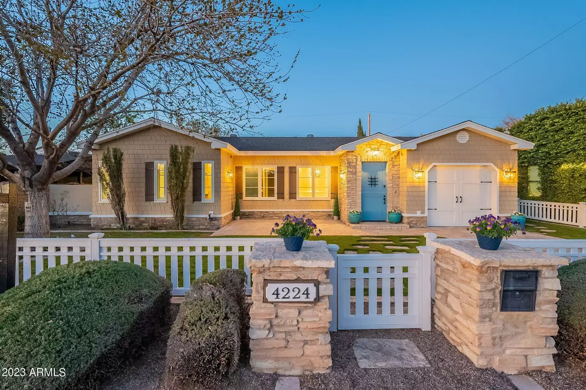 Phoenix, AZ 85018,4224 E SELLS Drive