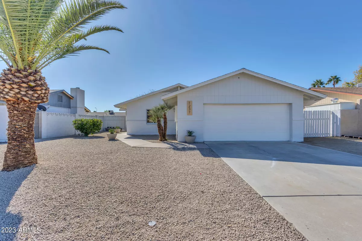 Chandler, AZ 85224,1237 W MESQUITE Street