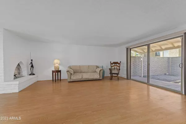 Scottsdale, AZ 85251,7849 E GLENROSA Avenue