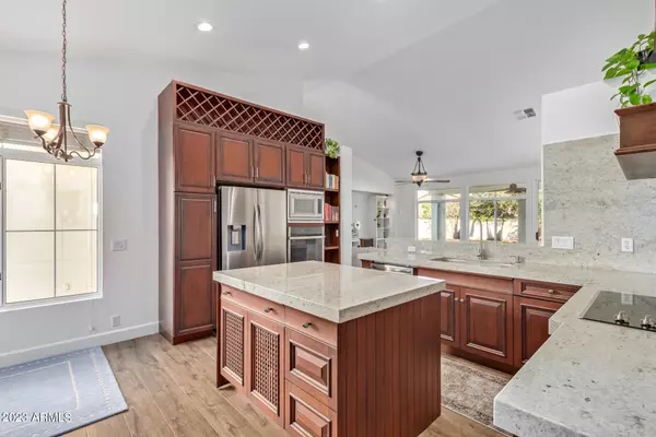 Mesa, AZ 85215,6566 E VIRGINIA Street