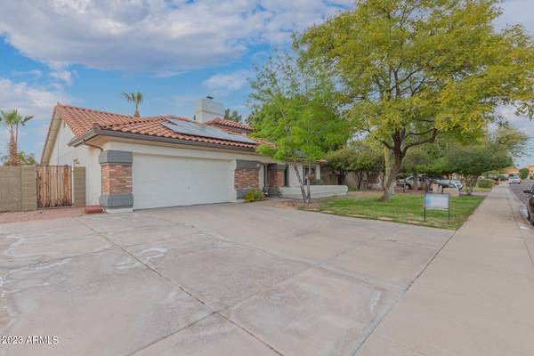 Gilbert, AZ 85296,102 S RIATA Drive